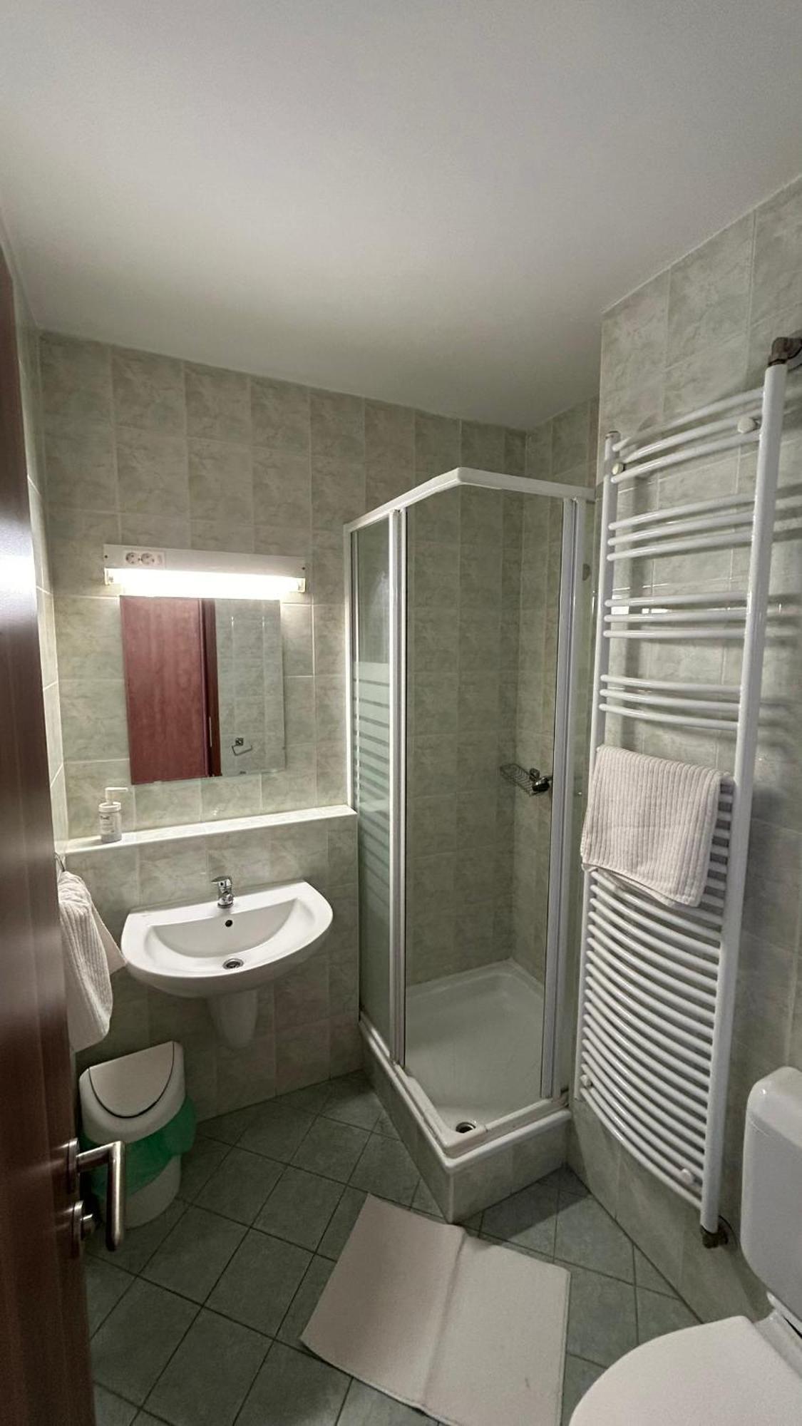 Aranypart Szallo-Koezoessegi Szallashely Siófok Extérieur photo